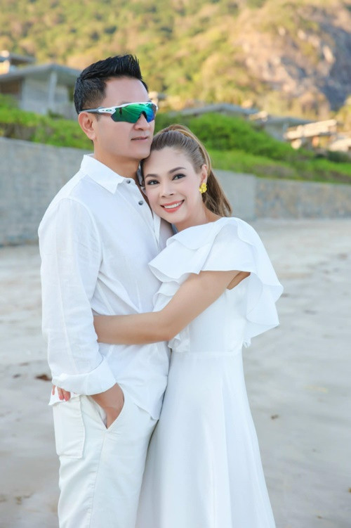 Doanh nhân Tom Han luôn chiều chuộng Thanh Thảo khi hẹn hò.