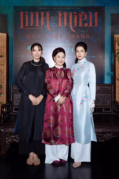 Hậu ly hôn, Hồng Đào liên tục đóng phim điện ảnh, webdrama như: Cua lại vợ bầu, Thưa mẹ con đi, Tìm chồng cho mẹ, Hoa hậu giang hồ, Phượng khấu, Mai, Linh Miêu. Ảnh: FB Hồng Đào.