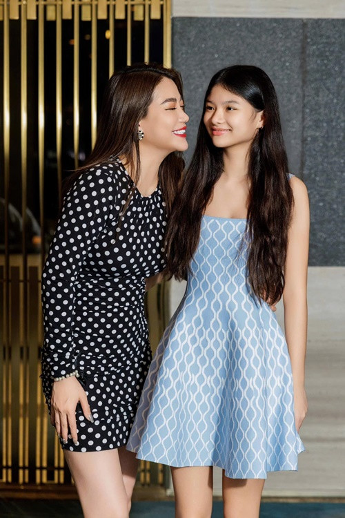 Con gái Trương Ngọc Ánh chỉ muốn sinh nhật đơn giản dù bố mẹ dự định tổ chức một bữa tiệc hoành tráng. Ảnh: FB Trương Ngọc Ánh.