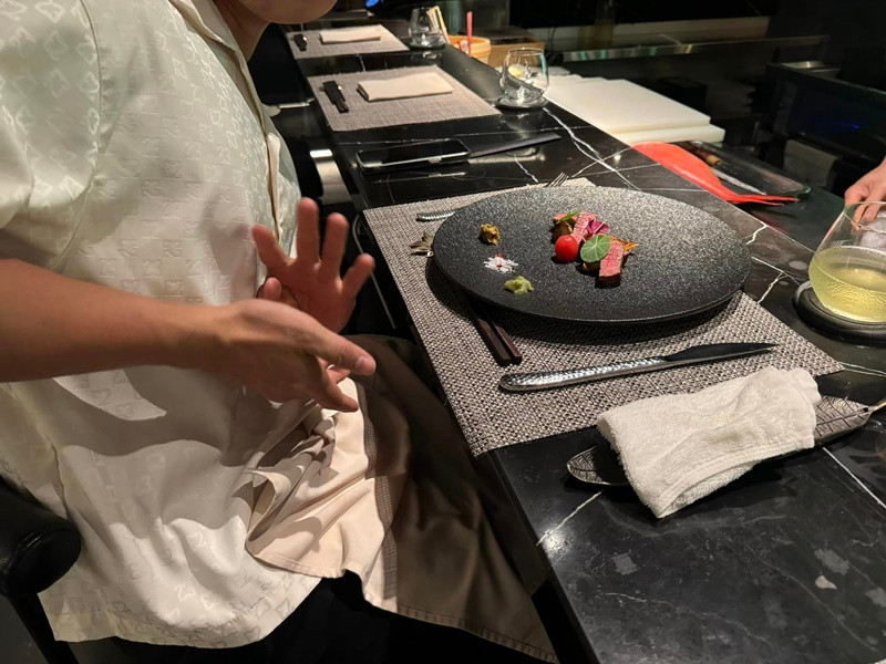 Thái Trinh vẫn chưa công khai diện mạo chồng kém tuổi.