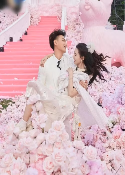  Hoàng Tử Thao vừa chia sẻ kế hoạch kết hôn với Từ Nghệ Dương vào năm 2025. Ảnh: Vietnamnet.