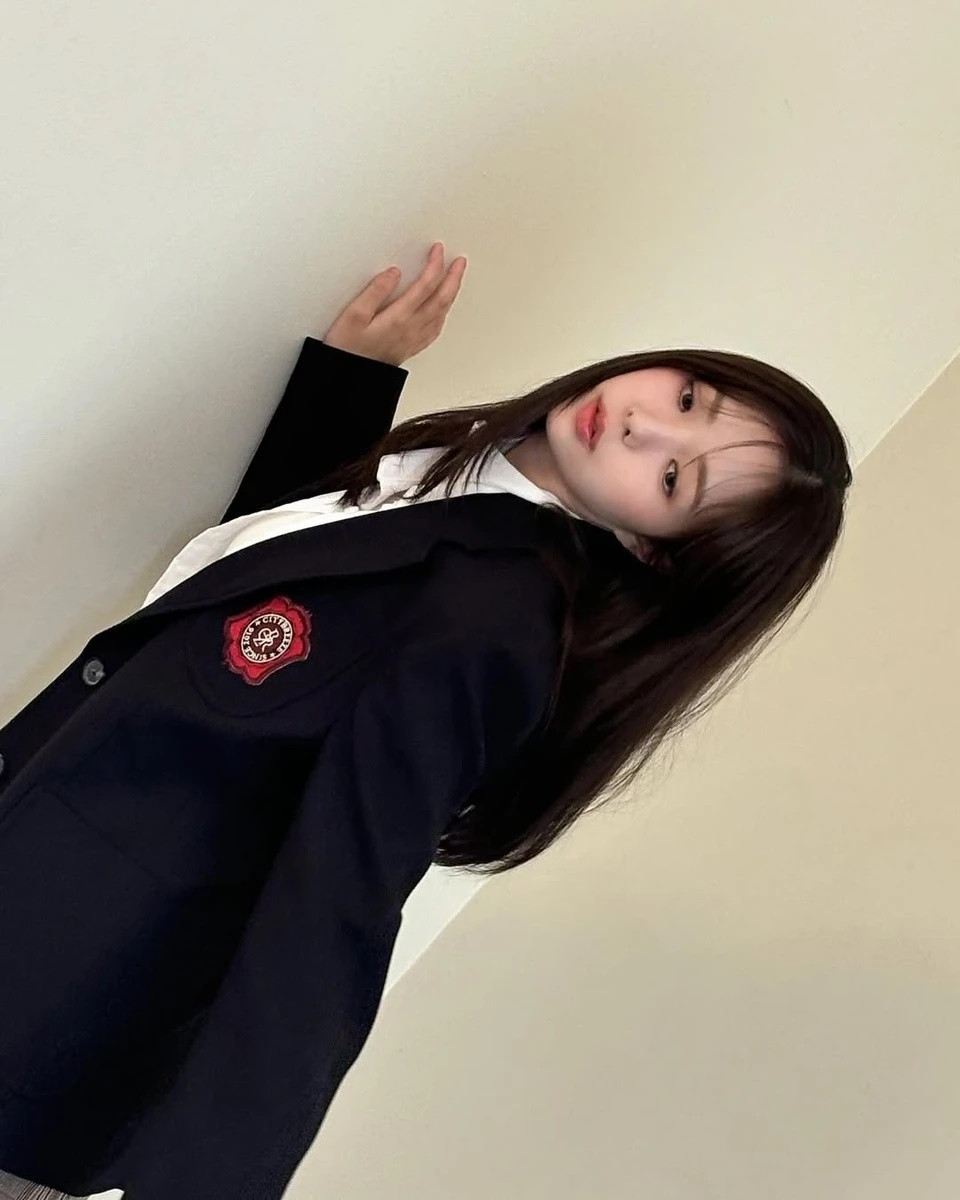 Bộ phim đang gây sốt tại Việt Nam, được chia sẻ khắp các trang mạng xã hội. Khán giả thích thú với kịch bản phim và đặc biệt diễn xuất ăn ý, tự nhiên của các diễn viên chính.