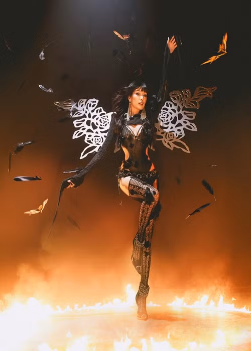 Á hậu Thảo Nhi khoe thân hình nóng bỏng.