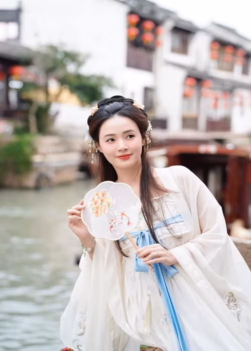 Nhan sắc của nữ diễn viên chưa từng khiến người hâm mộ thất vọng.