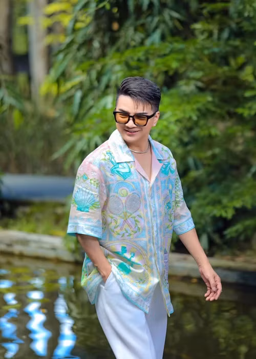 4 tháng qua, Đàm Vĩnh Hưng tập trung kinh doanh. Ảnh: FB Đàm Vĩnh Hưng.