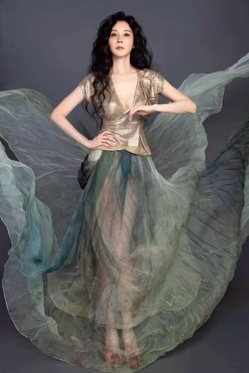 Đặc biệt, Tiêu Tường sở hữu vòng eo chỉ 56 cm. Ảnh: Tiền Phong.