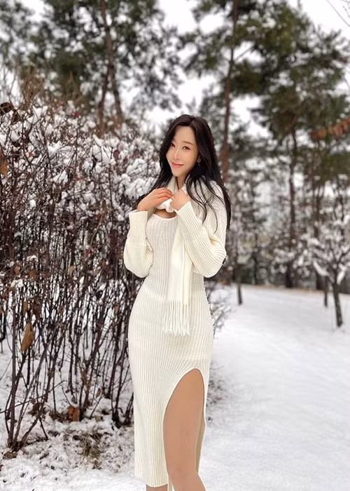 Jeong Woo Joo bày tỏ, cô khá buồn cười khi đọc được những tin nhắn quấy rối.