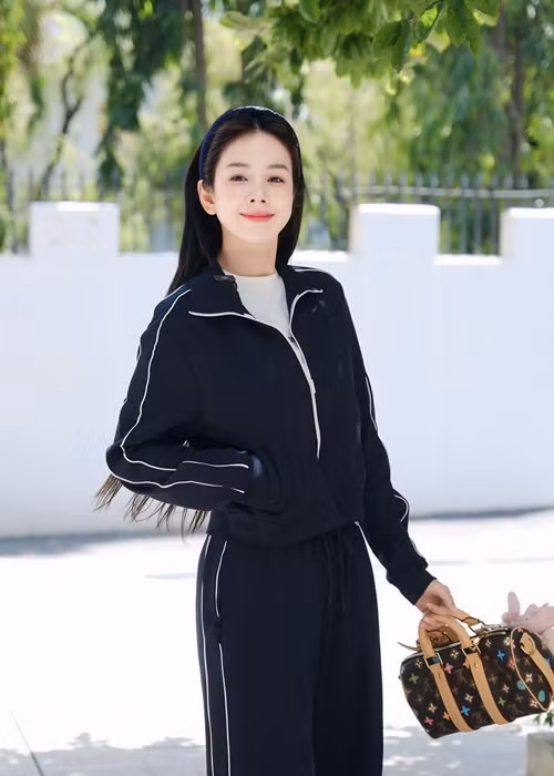 Ở tuổi 29, DJ Mie có khối tài sản "khủng" nhờ chăm chỉ làm việc. Ảnh: FB Mie.