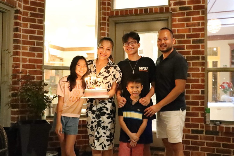 Vợ chồng nữ ca sĩ sống trong biệt thự ở Dallas từ năm 2018.