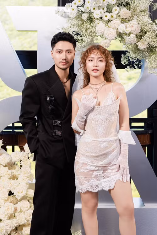 Thanh Son - Kha Ngan nhu tinh nhan truoc khi huy ket ban