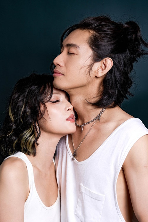 Bạn gái Quang Đăng sinh năm 1997, kém nam vũ công 8 tuổi. Yee Pink đã tốt nghiệp Học viện vũ đạo Bắc Kinh. Ảnh: FB Quang Đăng.