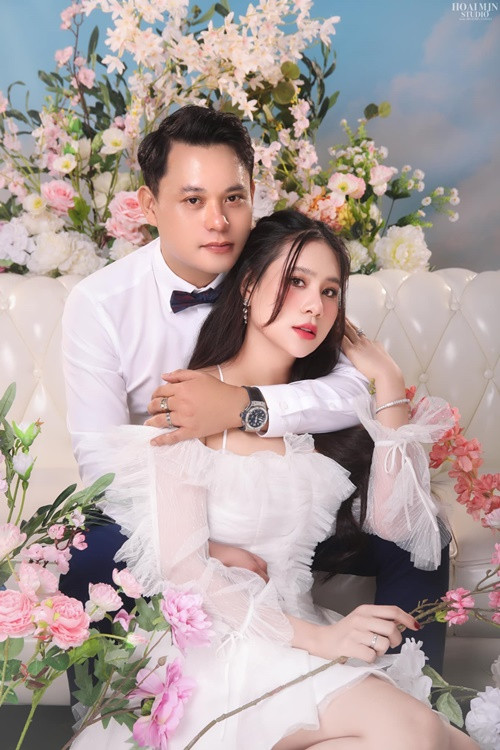 Hồ Bích Trâm được chồng doanh nhân chiều chuộng. Ảnh: FB Hồ Bích Trâm.