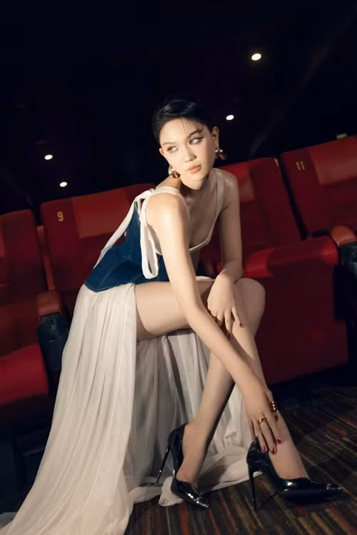 Tháng 2/2024, Ngọc Trinh bị tuyên phạt 1 năm tù treo về tội Gây rối trật tự công cộng. Ảnh: FB Ngọc Trinh.