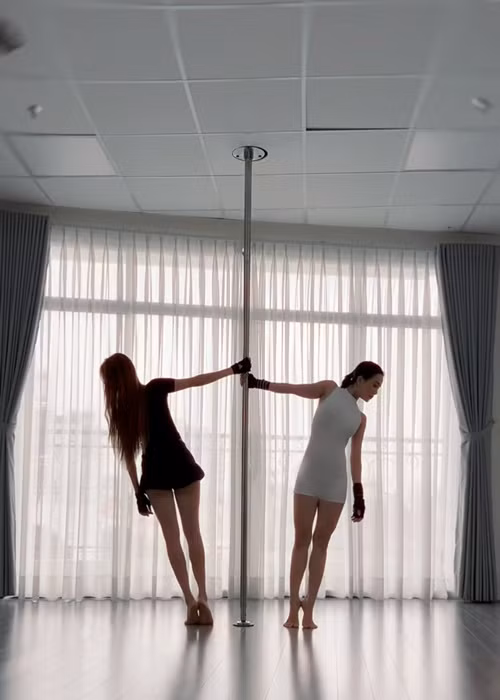 Sĩ Thanh thường xuyên tập luyện cùng Nhã Phương.