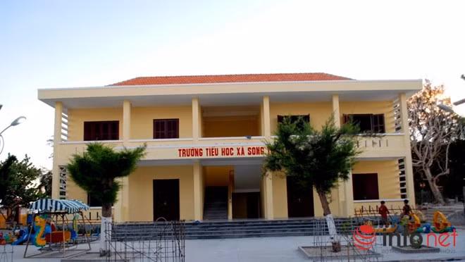 Toàn cảnh Trường tiểu học xã Song Tử Tây.