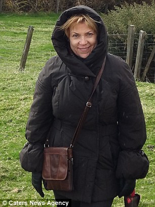 Bà Tatiana – người chụp bức ảnh UFO trên hồ Loch Ness. Con rể bà cũng cho biết, đêm đó, chú chó nhỏ đi nghỉ cùng gia đình liên tục sủa váng lên bất thường. Họ còn đùa rằng, có lẽ chú chó nhỏ đã nhìn thấy quái vật Nessi huyền thoại.