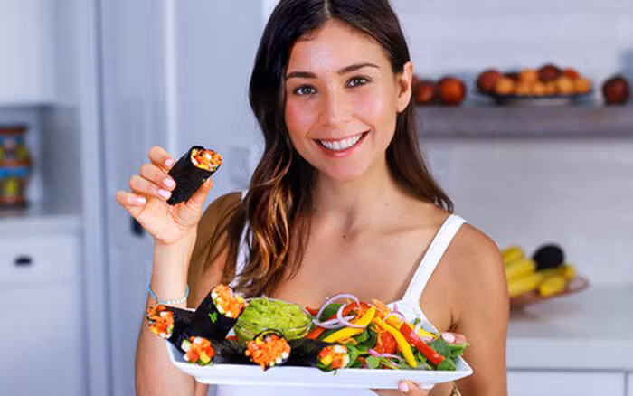 Dựa trên kết quả thử nghiệm ban đầu, các chuyên gia cho rằng duy trì lượng thức ăn cân đối sáng nhiều, trưa giảm, tối nhẹ nhàng kết hợp vận động thường xuyên sẽ mang lại kết quả cải thiện vóc dáng tốt hơn, có lợi cho tim mạch.