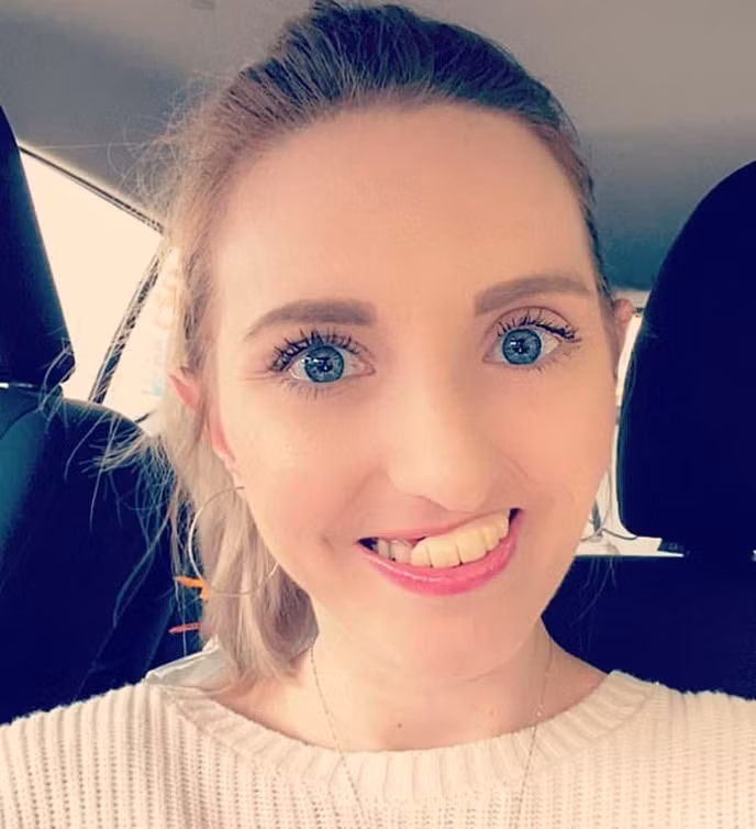 Bệnh tật không đánh gục cô gái trẻ song mối tình suốt 10 năm kết thúc đột ngột khiến Nicole tuyệt vọng, cảm như sống không bằng chết. Nhờ sự kiên trì, nỗ lực không ngừng của Nicole và ê kíp, hiện bệnh tình của cô tiến triển rõ rệt. Cơn đau nhức vẫn còn song không dữ dội như trước.