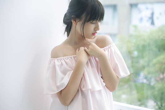 Chính vì vậy, Thảo Tâm trở thành gương mặt quen thuộc trong các chương trình tiếng Anh của VTV. Ngoài danh xương “cô giáo Hồng ế chồng”, cộng đồng mạng còn ưu ái gọi cô là “hotgirl IELTS 8.5”