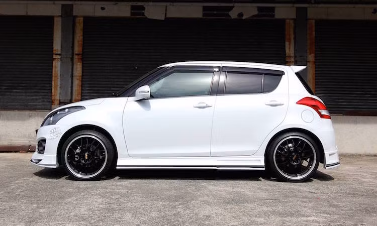  Hệ thống treo của Swift cũng được nâng cấp hoàn toàn... 