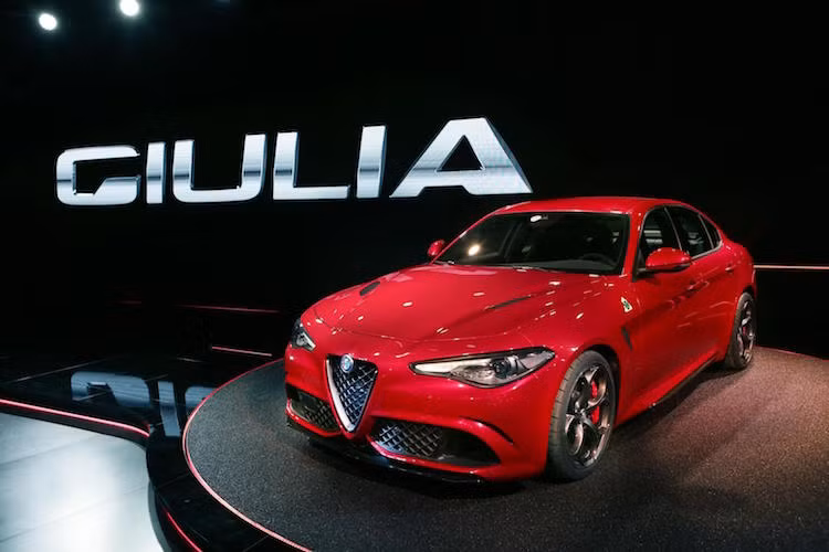 Từ những phản ứng ban đầu của báo giới và những người yêu xe tại các diễn đàn trên Thế giới, có thể thấy Giulia hiện đang nhận được sự hưởng ứng nồng nhiệt.