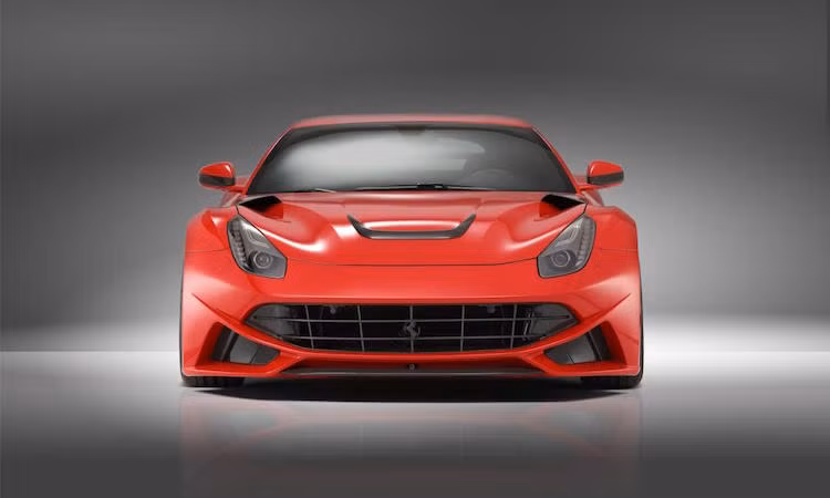 Trên Ferrari F12Berlinetta N-Largo, phần cản trước đã được giữ nguyên, chỉ có lưới tản nhiệt được sơn đen. Ở trên nắp ca-pô, những khe hút gió của chiếc xe được trang bị thêm nẹp sợi carbon.