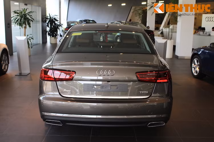 Tương tự phần đầu, đuôi xe của A6 Ultra cũng không có nhiều sự khác biệ so với phiên bản cũ.