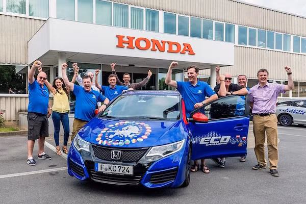 Honda Civic lap ky luc The gioi ve tiet kiem nhien lieu-Hinh-2
