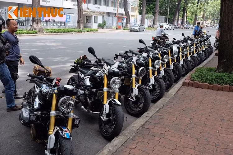 Mặc dù "tuổi đời" của BMW R nineT team cũng chưa dài, mới chỉ thành lập cách đây chưa đầy một năm nhưng số lượng xe và thành viên tham gia đang ngày một tăng lên.