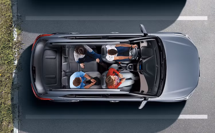 Một điểm đặc biệt của Creta đó là ghế ngồi bọc da với công nghệ kháng khuẩn, đem đến cảm giác dễ chịu, chống bụi bẩn trong quá trình sử dụng lâu dài.