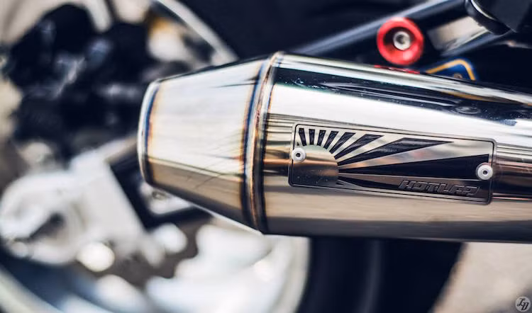 Pô độ Hot Lap đem tới âm thanh trầm ấm nhưng không quá to.