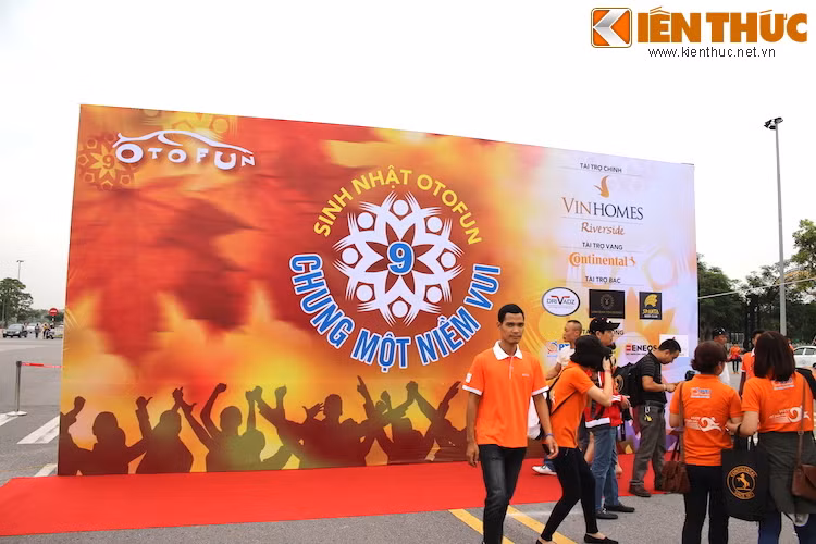 Trong quá trình phát triển, Otofun cũng đã có những đóng góp lớn không chỉ dành cho cộng đồng những người sở hữu ôtô tại Việt Nam mà còn cho cả cộng đồng, khi đã tổ chức hàng loạt các sự kiện ý nghĩa như các hoạt động từ thiện, những chuyến roadshow hay giải đua xe địa hình Vietnam Offroad Cup.