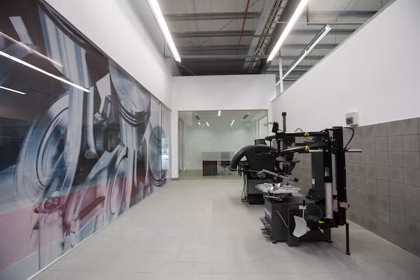 Audi Viet Nam khai truong showroom trieu do tai Da Nang-Hinh-4