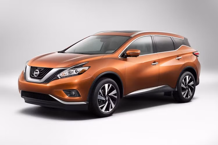 Chiếc Murano sắp được Nissan đem về giới thiệu tới khách hàng Việt Nam thuộc thế hệ thứ 3 của dòng xe, ra mắt lần đầu tại triển lãm New York 2014.