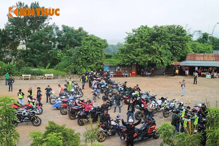 Dù gặp nhiều khó khăn nhỏ trên đường nhưng cuối cùng, chuyến hành trình của CLB "Những cung đường hình chữ S" đã kết thúc tốt đẹp sau gần 1 tuần rong ruổi trên khắp nẻo Tây Bắc "say quên lối về".