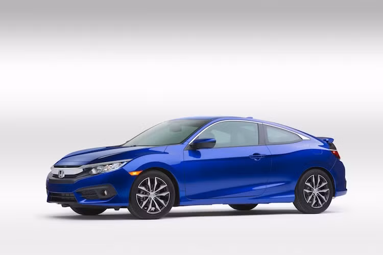 Honda sẽ bắt đầu bán Civic Coupe thế hệ mới vào tháng 3/2016 với giá chưa công bố.