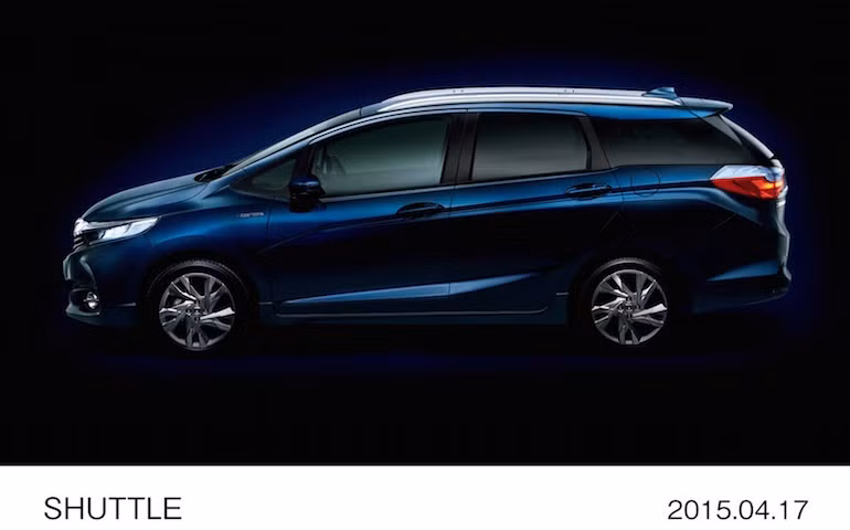 Vừa được Honda giới thiệu tại Nhật, hiện Shuttle chưa có giá chính thức.