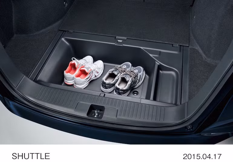 Ngăn để giày này là một tính năng chưa từng xuất hiện trên bất kỳ mẫu xe nào trước đây.