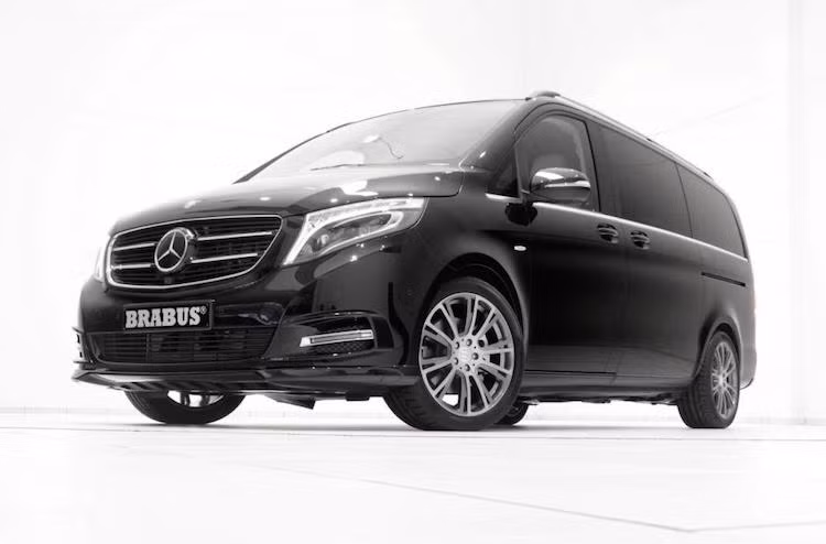 Nền tảng để Brabus tạo ra bản độ này là model V250 BlueTEC, sử dụng động cơ diesel 4 xi-lanh.