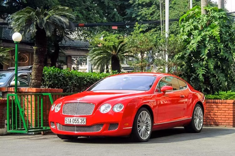 Được ra mắt vào năm 2007, GT Speed là phiên bản thể thao hơn của dòng coupe hạng sang Continental GT, và là mẫu xe mạnh nhất của Bentley cho tới khi phiên bản Supersport ra đời.