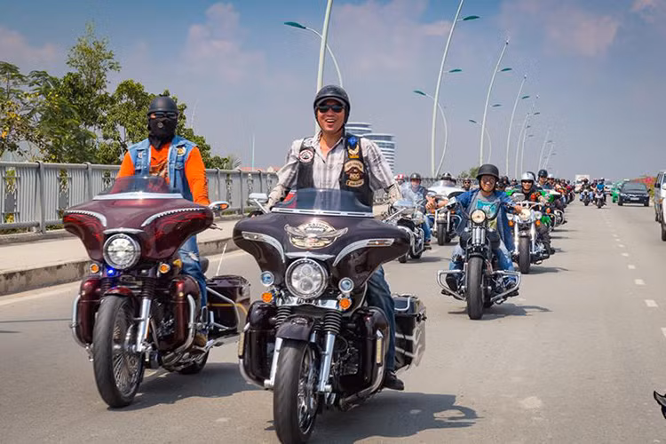 Hiện nay chỉ có khoảng 30% tín đồ Harley trên thế giới gia nhập vào các tổ chức H.O.G của tại địa phương phụ thuộc vào đại lý/nhà phân phối, phần còn lại là hoạt động độc lập, tạo sân chơi riêng cho mình theo đúng tiêu chí của hội những người sở hữu Harley (H.O.G) trên toàn thế giới.