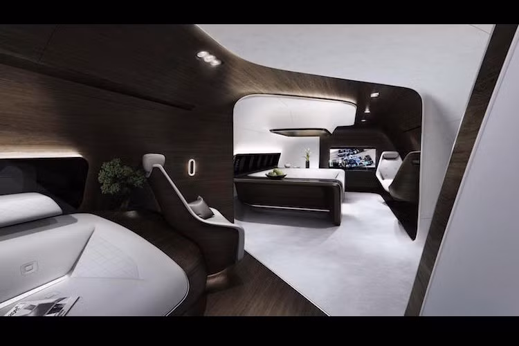 Bên cạnh đó, những đồ nội thất cũng được bọc da cao cấp và có thiết kế phong cách.