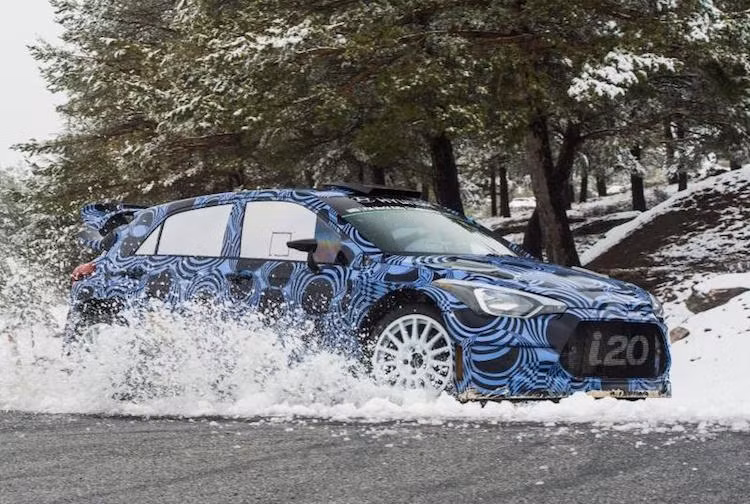 Bắt đầu từ tháng 1 tại chặng Monte Carlo, fan hâm mộ sẽ lần đầu được thấy Hyundai i20 WRC thi đấu, dưới sự điều khiển của các tay lái Dani Sordo, Hayden Paddon và Thierry Neuville.