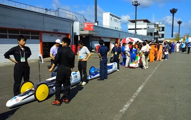 Được khởi nguồn bởi Honda Nhật Bản vào năm 1981, cuộc thi Lái xe sinh thái - Tiết kiệm nhiên liệu Honda là sân chơi cạnh tranh lành mạnh cho giới trẻ nhằm thiết kế ra những chiếc xe có khả năng cạnh tranh về tiết kiệm hiệu suất tiêu hao nhiên liệu.