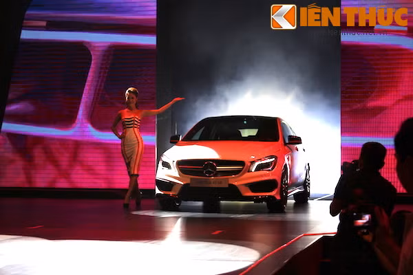 Tuan le thoi trang dau tien cua Mercedes-Benz tai Viet Nam-Hinh-4