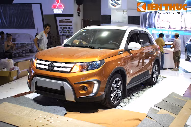 Suzuki cũng đồng thời chọn VMS 2015 làm nơi ra mắt chiếc crossover cỡ nhỏ Vitara thế hệ mới, với hy vọng cạnh tranh cùng các đối thủ như Mitsubishi Outlander Sport, Hyundai Creta, hay "lính mới" Renault Duster tại Việt Nam.