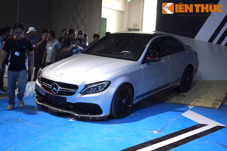 Tại VMS, người tham gia cũng sẽ được lần đầu nhìn ngắm phiên bản C-Class mạnh mẽ nhất từ trước tới nay - C63 AMG Edition 1.