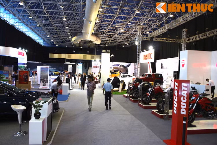 Một số thương hiệu phụ tùng, phụ kiện, và dịch vụ khác cũng góp mặt vào VIMS, tạo thêm sự sôi động cho triển lãm.