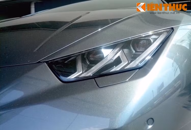 Blancpain là nhà tài trợ chính cho giải đua Lamborghini Blancpain Super Trofeo từ năm 2009, sử dụng các phiên bản đua của Gallardo và nay là Huracan.