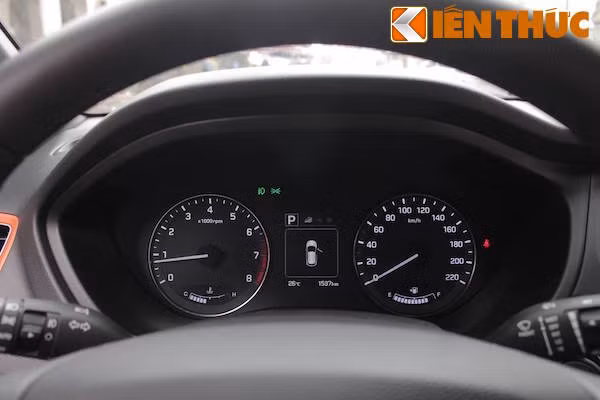 Lan dau cam lai Hyundai i20 Active tai Viet Nam-Hinh-7